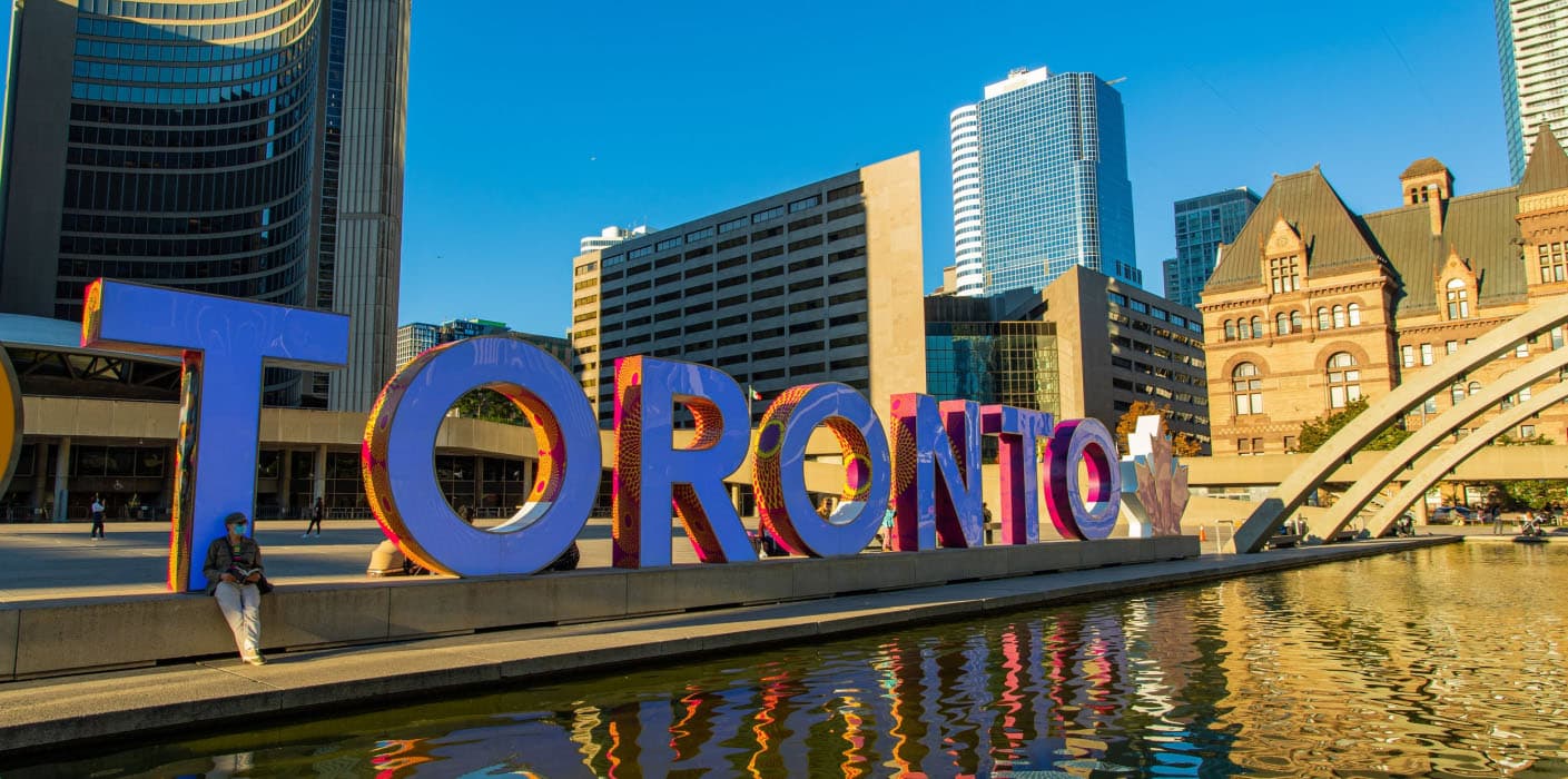 Toronto professionals connecting at a business networking event